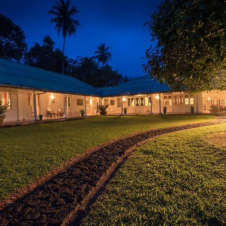 Udapola Bungalow By Lalan Leisure Deraniyagala المظهر الخارجي الصورة