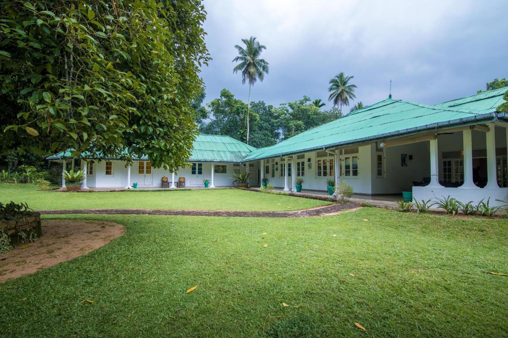 Udapola Bungalow By Lalan Leisure Deraniyagala المظهر الخارجي الصورة