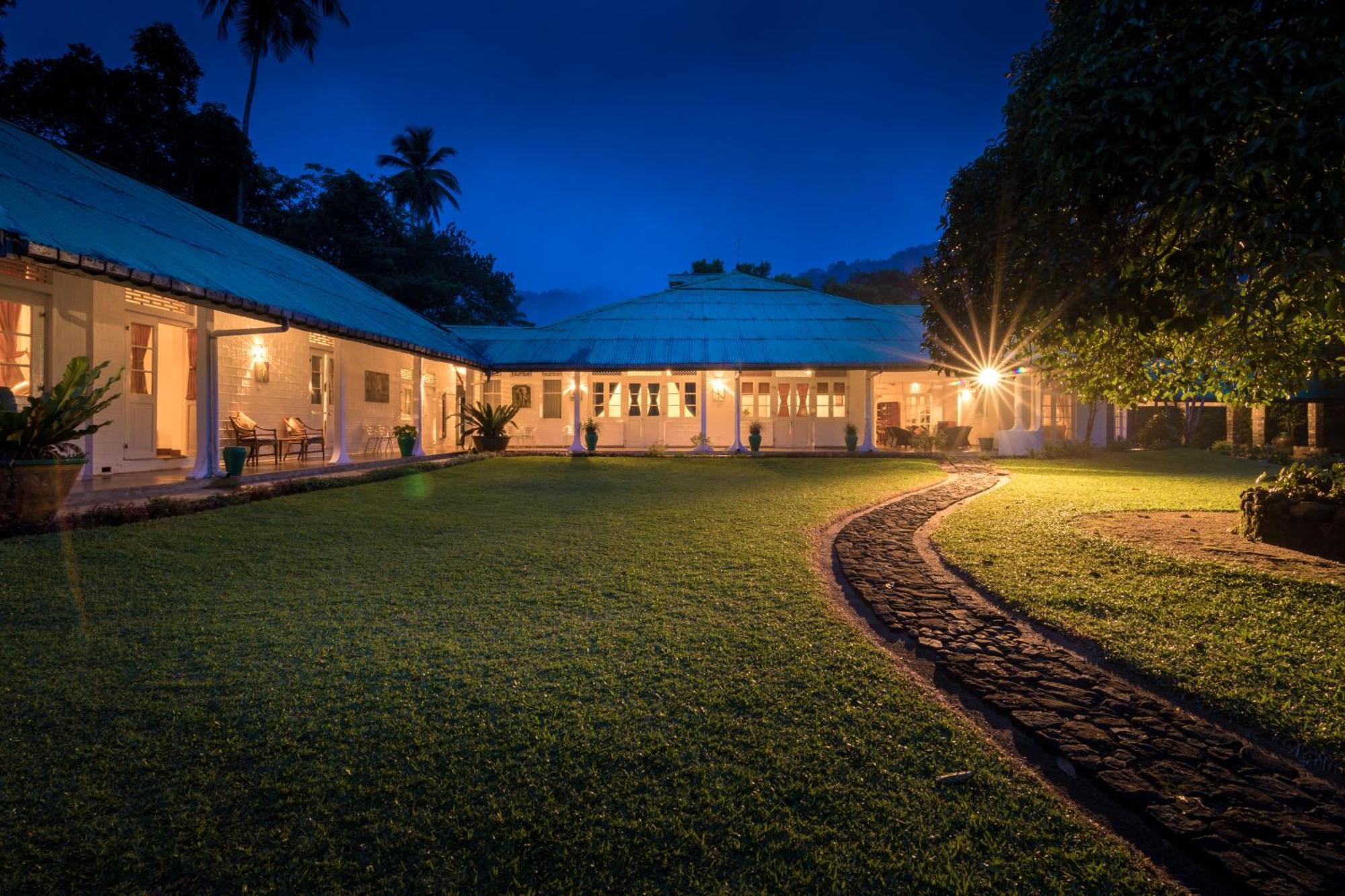 Udapola Bungalow By Lalan Leisure Deraniyagala المظهر الخارجي الصورة