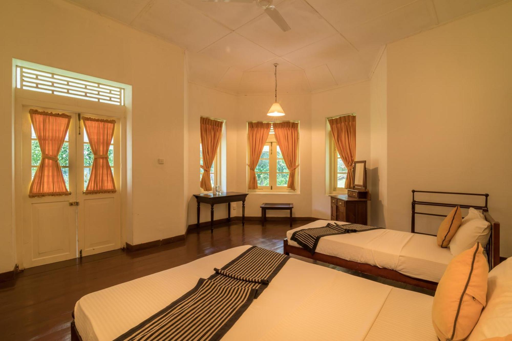 Udapola Bungalow By Lalan Leisure Deraniyagala المظهر الخارجي الصورة
